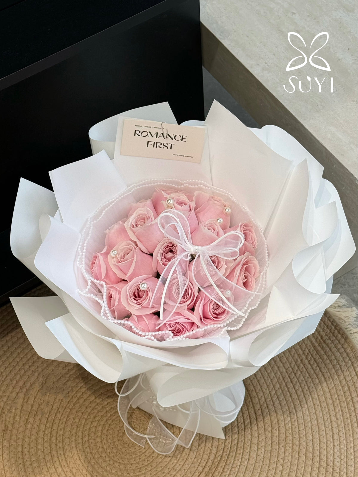 Pearl Whisper Blush Rose Round Floral Bouquet｜FL‑117