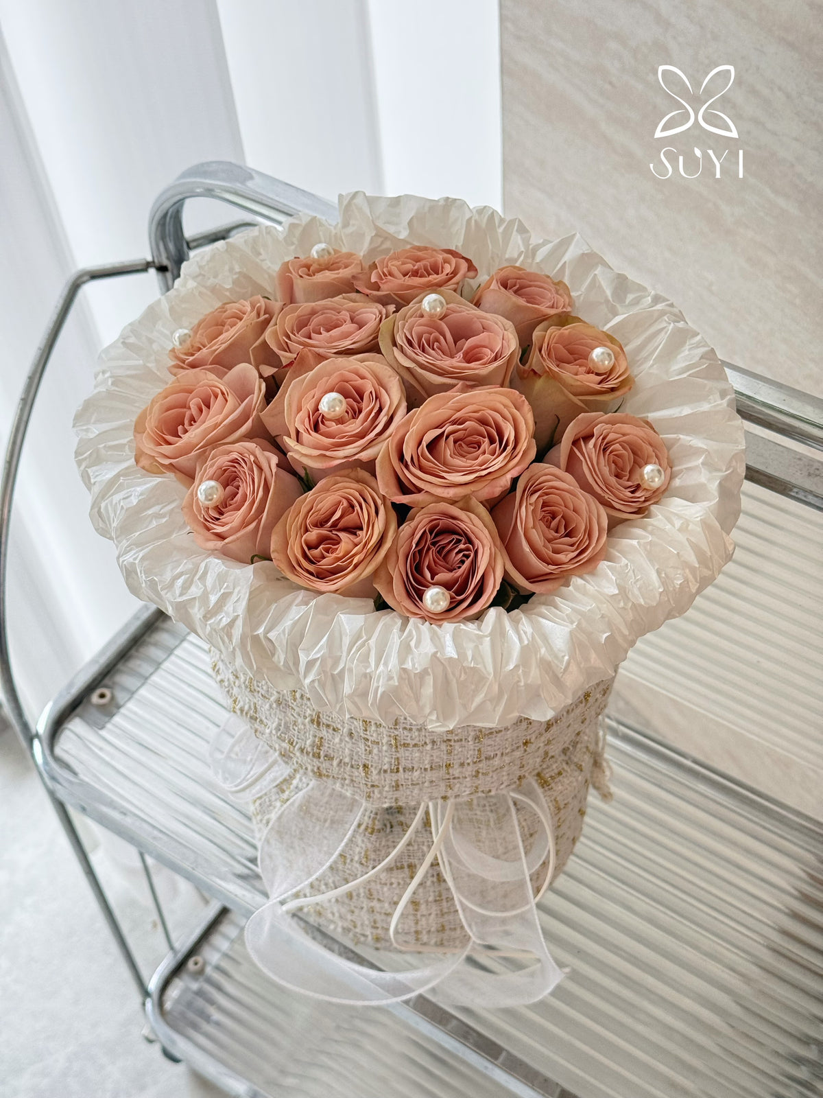 Cappuccino Rose Round Bucket Bouquet｜FL‑131