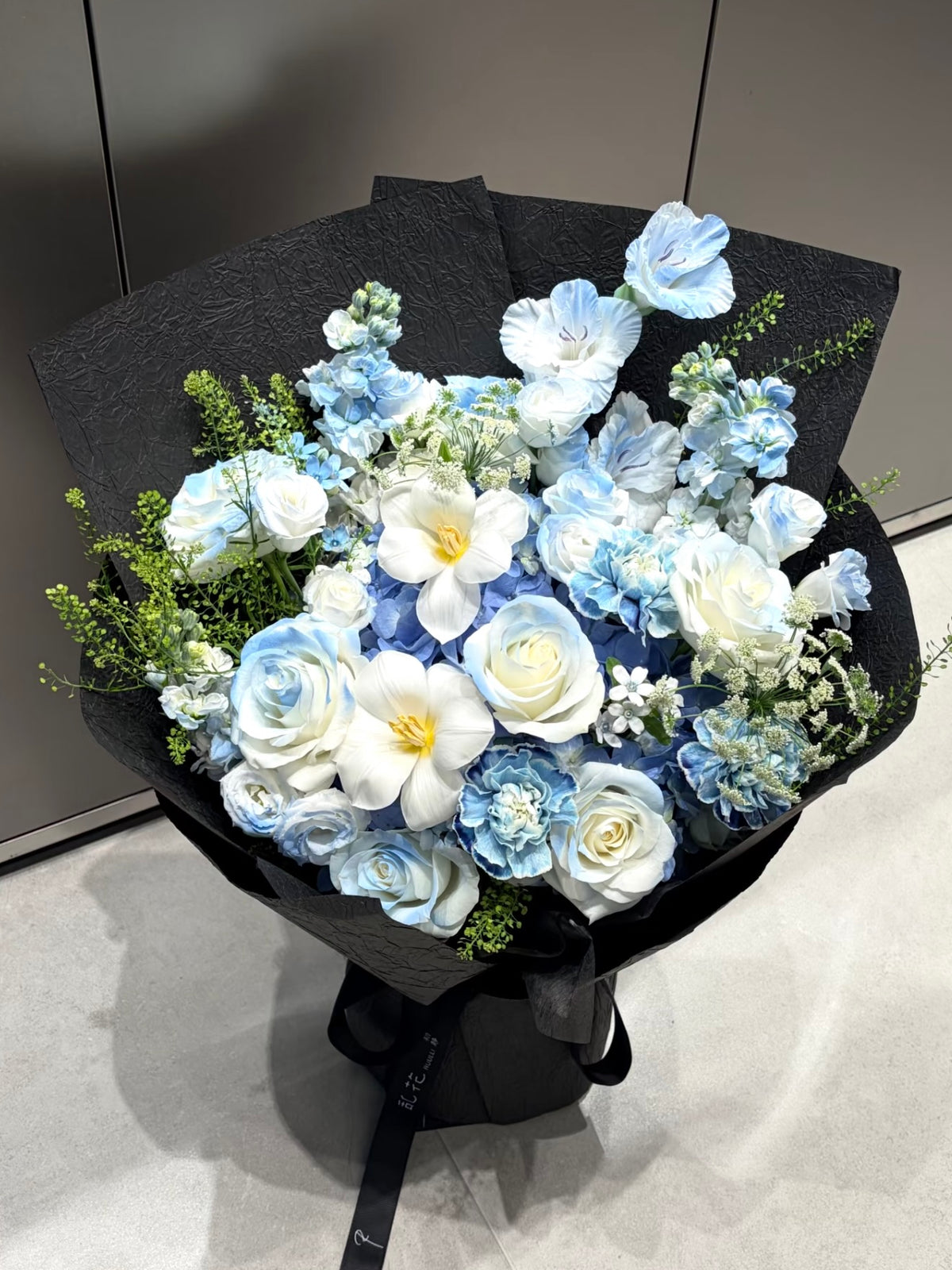 Cool Tone Mixed Floral Bouquet｜FH009
