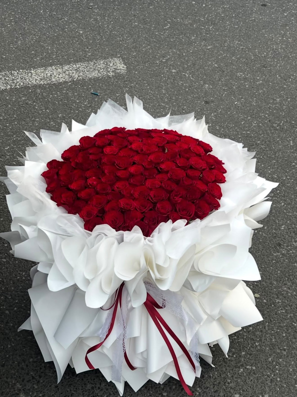 Red Rose Round Shape 33/52/99 Stalks｜FR-009